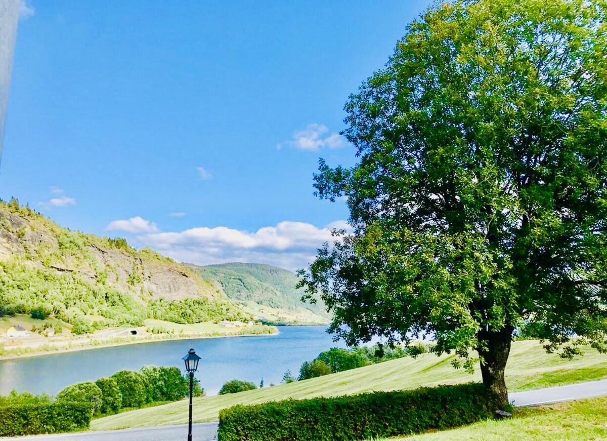 Lilandtunet Gjestgiveri Liland  Экстерьер фото